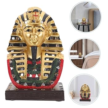 エジプト　ツタンカーメン　肖像画 ツタンカーメン。 若いファラオのミイラの頭を覆っていた純金の